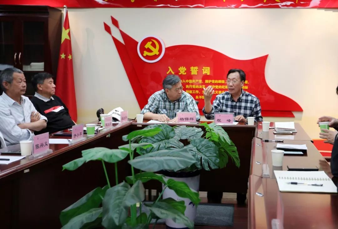 "文化学者薛长明在讲述了胜利