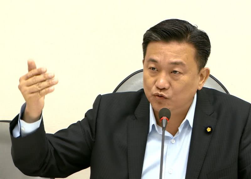 民进党"立委"王定宇 图自视频