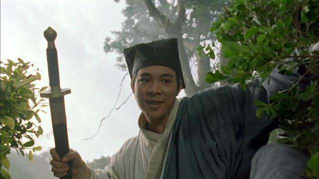 原创东方不败的小酒壶依然挂着对令狐冲的思念