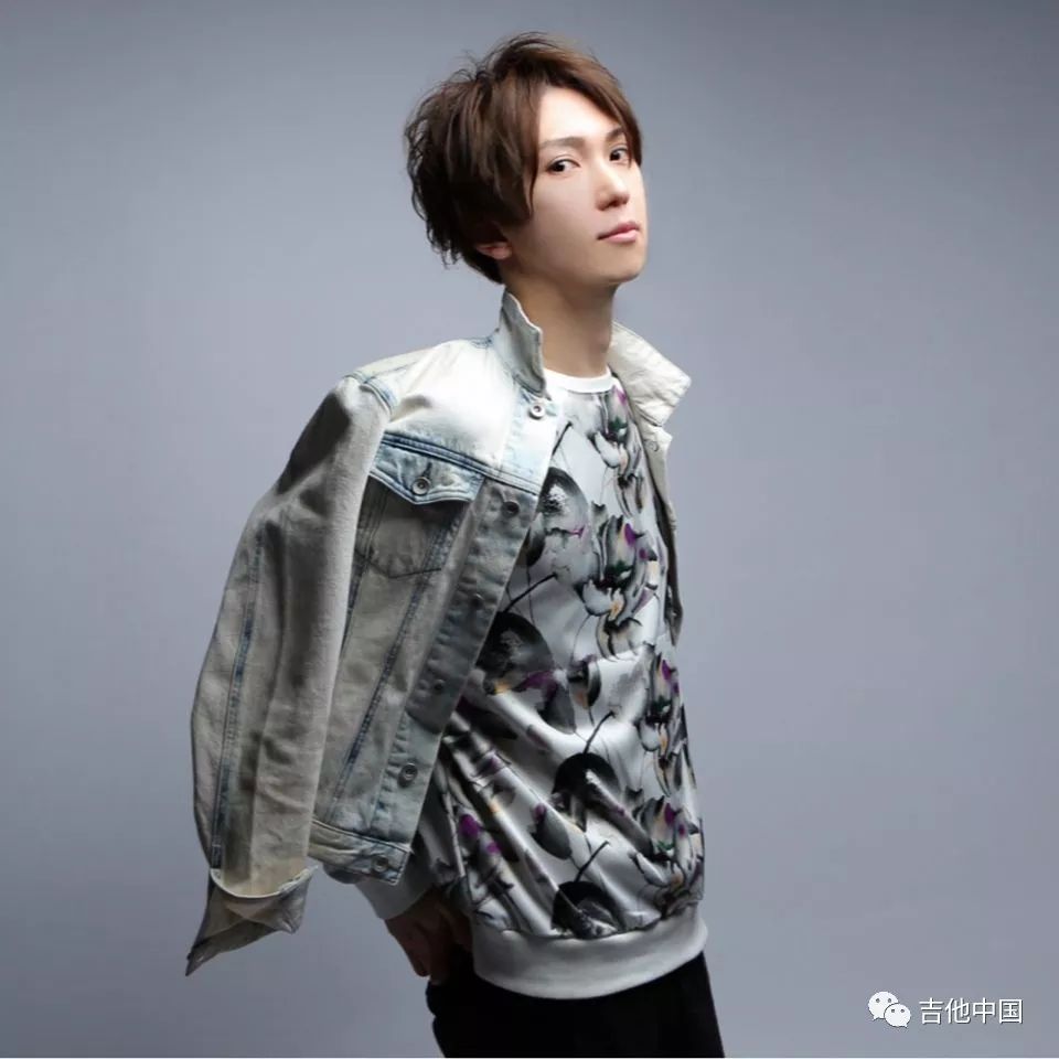 日本知名贝斯手ayumu演示高科技发烧品牌darkglass