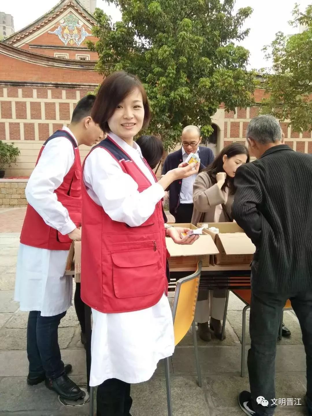 包含朝阳医院代挂专家号加代问诊-上门接送直达医院的词条