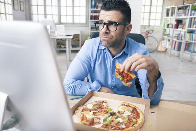 孤独的美食家三分之一的英国成年人选择独自进食享受独有时间