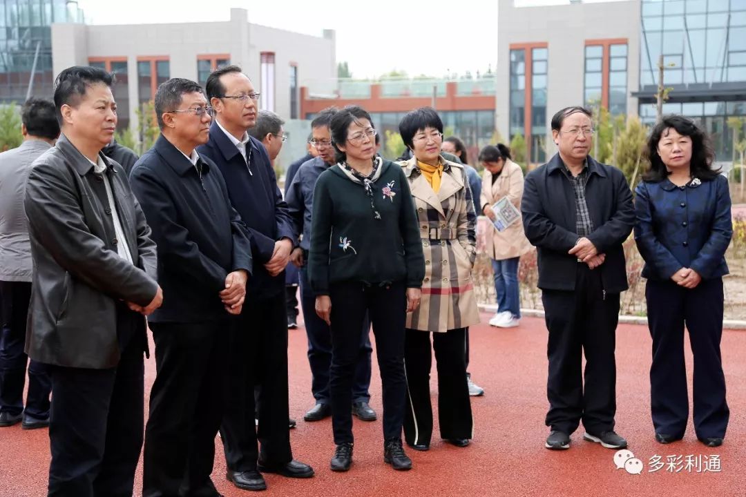 人大常委会副主任马银静,市政府副市长马中勇,区委副书记,区长李玉山