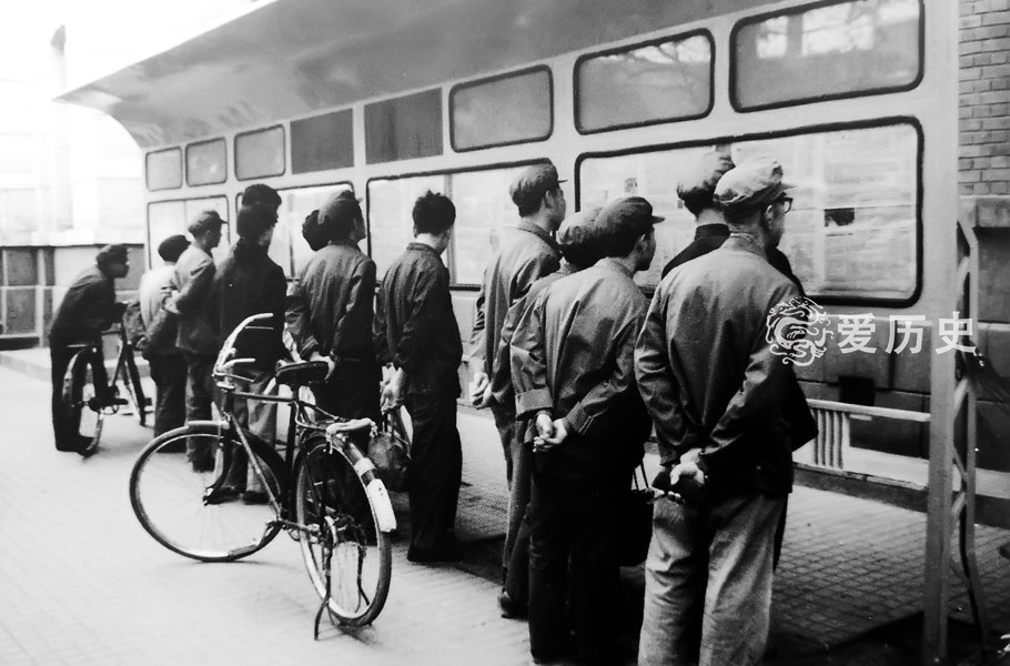 原创八十年代初的沈阳 :满街都是自行车 理发排队两小时