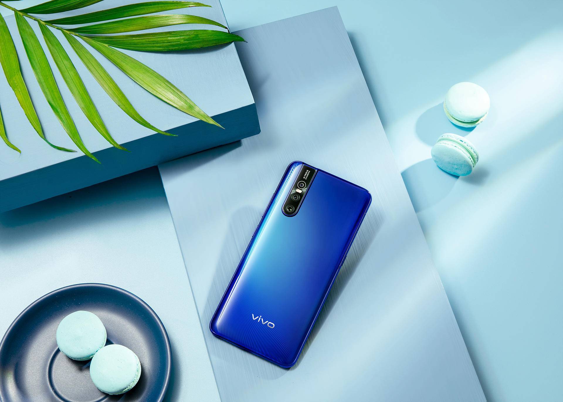 vivo出新机升降式摄像头3200万光感s1pro2698元全面开售