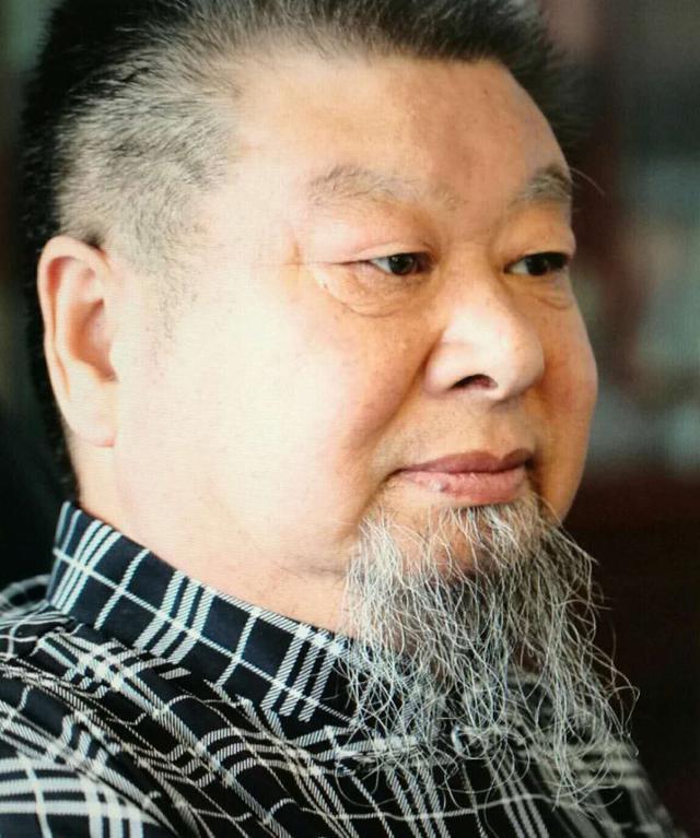 拜访了然大师朱海军读懂中原一笔鱼的画意人生