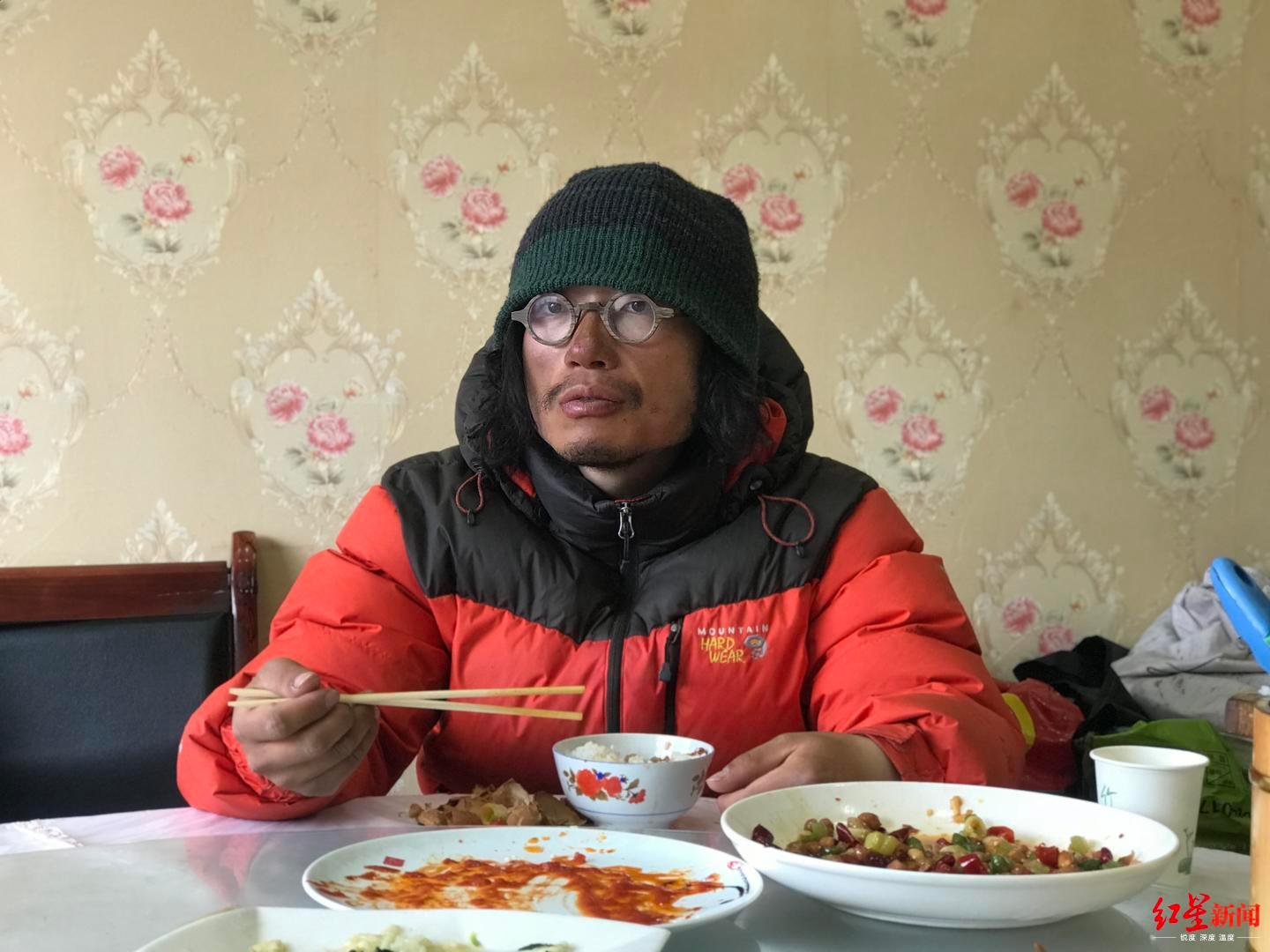 穿越无人区失联小伙离队是因性格不合分手很正常