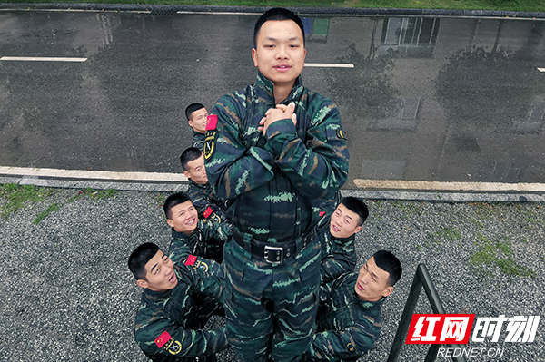 武警怀化支队把"心理诊所"开到执勤一线