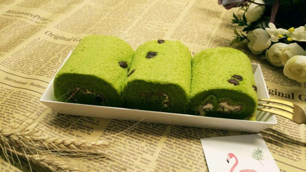 海藻糖绿豆糕抹茶蛋糕肉松小贝肉松卷榴莲酥热卖以上的美味只是冰山一