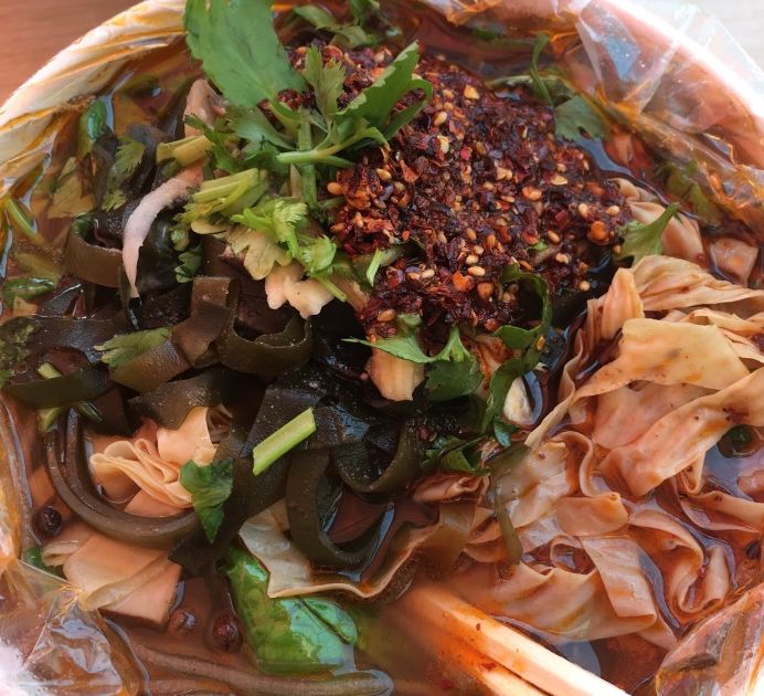 太原必打卡的12家麻辣烫,一个人吃也很嗨!