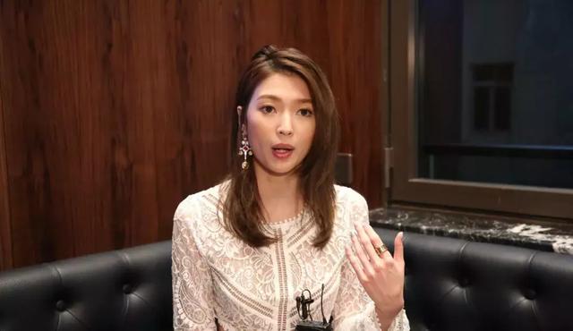 性感女神直认面对爱情比较被动不容许有第三者我会离开