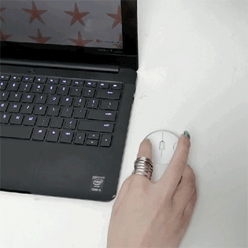 对着鼠标说话,用洗衣机泡咖啡.抖音上的人疯了吗?