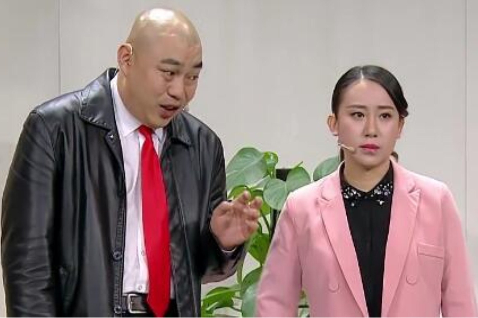 程野丫蛋爆笑小品来袭观众爆笑连连