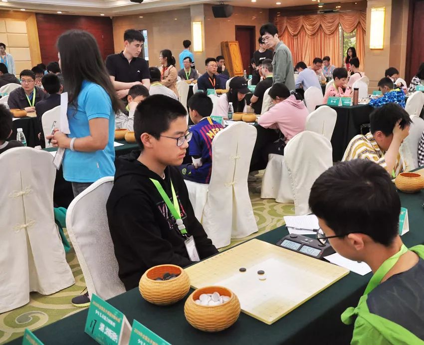 全国五子棋团体锦标赛落幕 上海队获1金1银1铜 少年包揽冠亚军_大赛