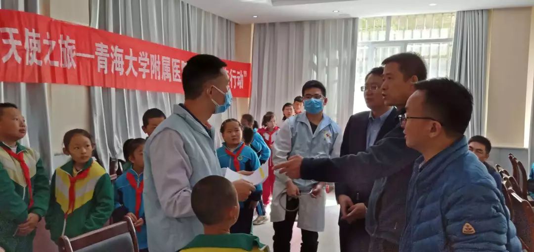 西宁市人民政府副秘书长贺永顺,西宁市发展和改革委员会副主任徐永洪