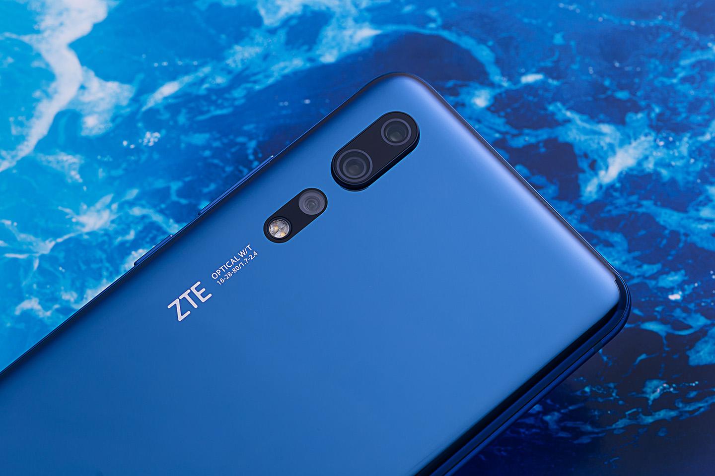 原创商务与时尚的混搭 zte中兴axon 10 pro图赏