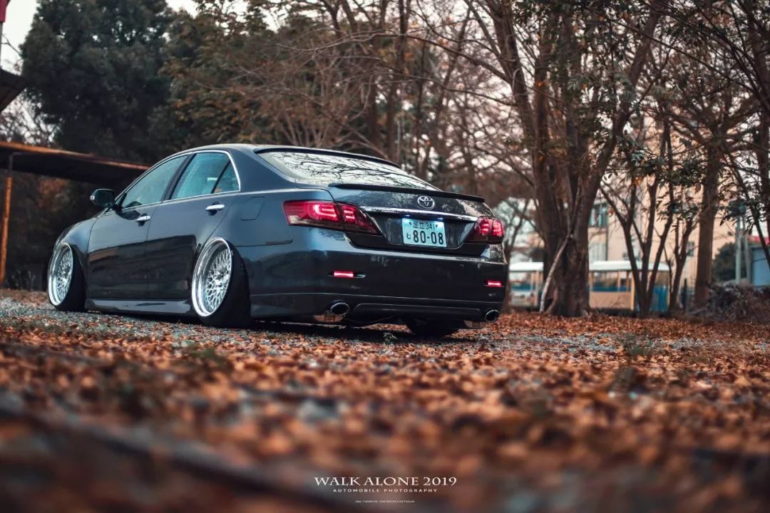 六代凯美瑞低趴改装案例