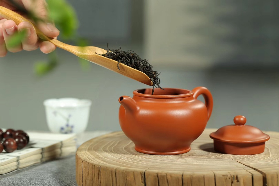 紫砂壶泡茶投茶量与水温等技巧得清楚
