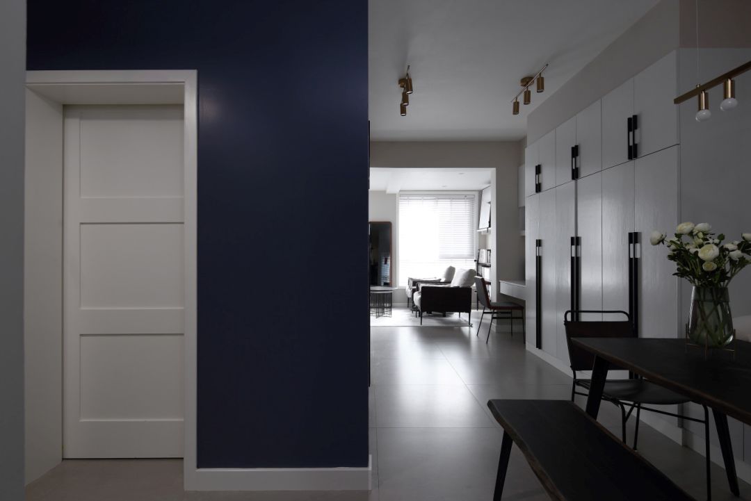 房门款式与颜色,现在流行这样设计!