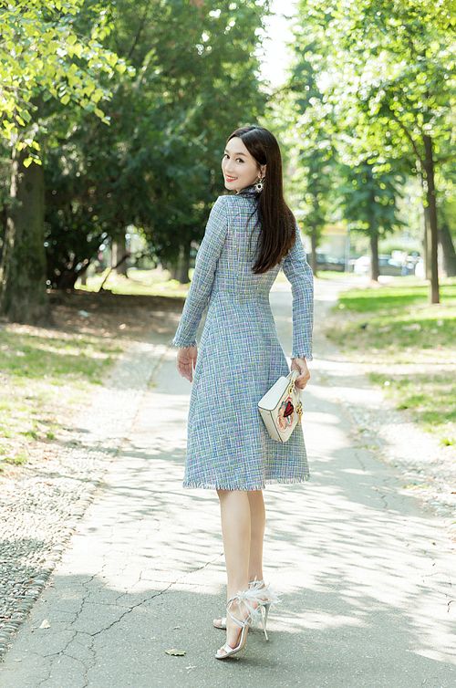 华为首个创意短片发布女主李若宁造型突破强吸睛