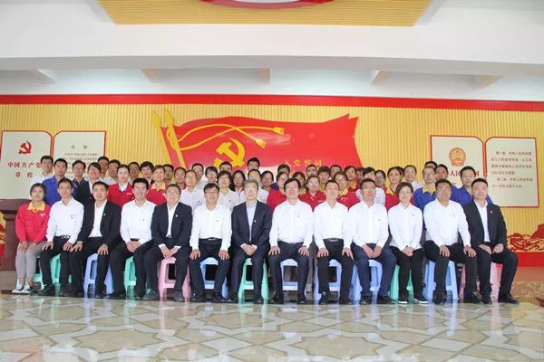 鲁泰纺织公司党委组织部分基层党组织党员代表到淄川区新时代开放式