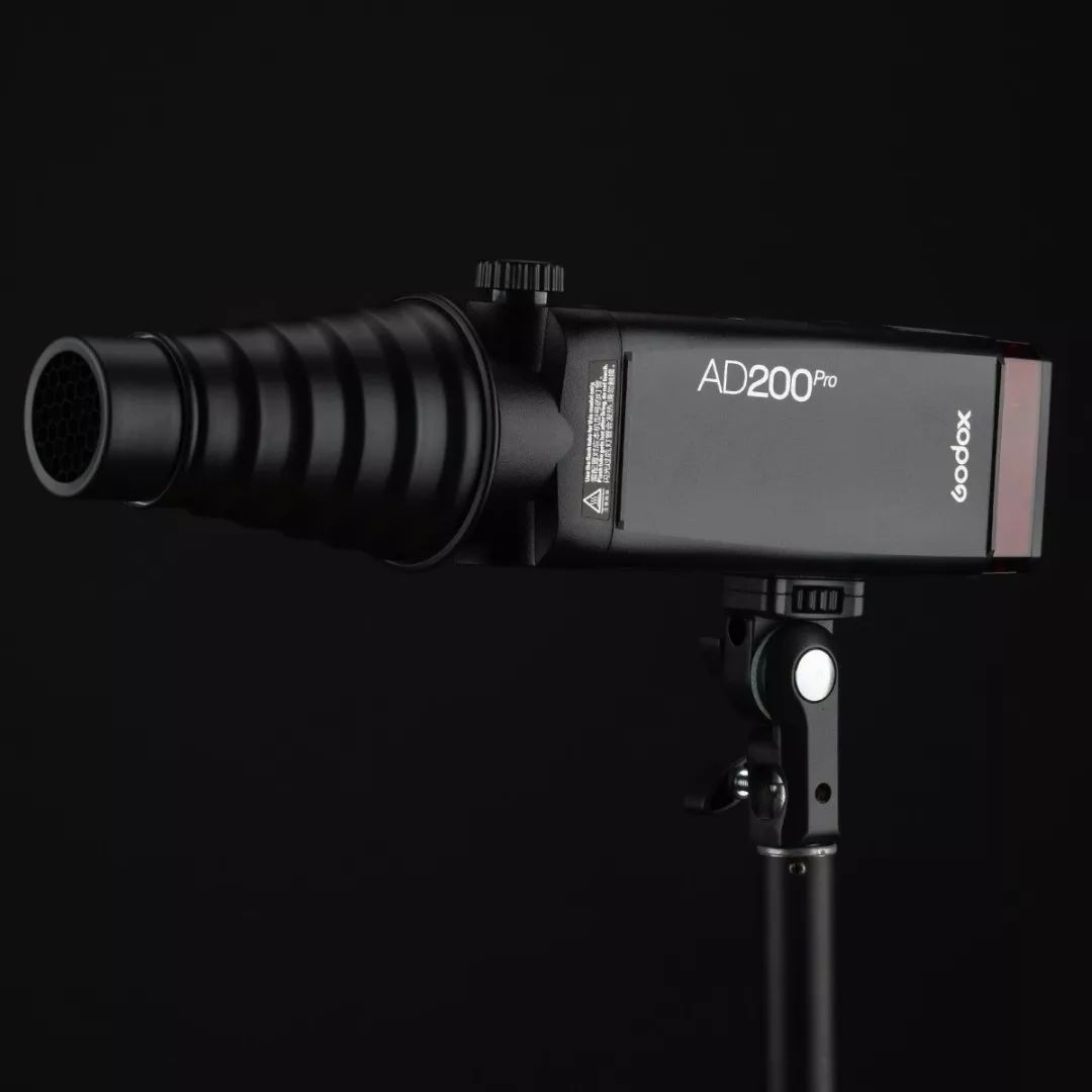 【新品】神牛口袋灯ad200pro上市发售!