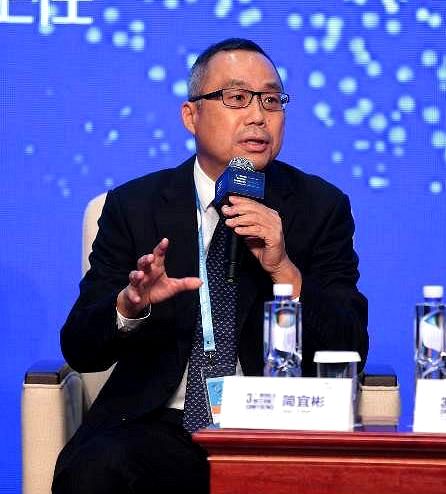 富士康科技集团副总裁简宜彬另外,像董事毛渝南,"工业富联"a股上市后