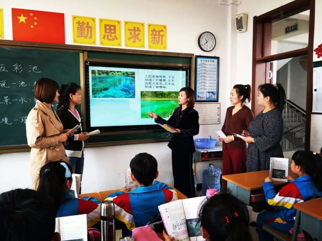 劳动托起中国梦真情献教育实干创佳绩记盖州市长征小学分校副校长姚明