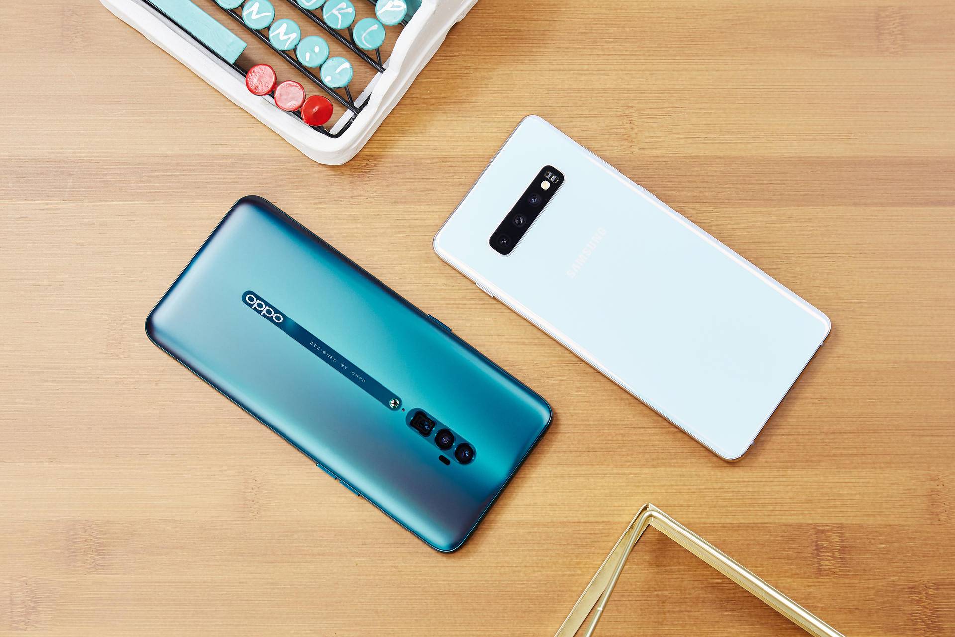 三星s10全面对比opporeno10倍变焦版体验差距有点大