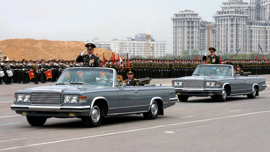 吉尔-41044 作为阅兵车一直使用至2009年然而我们不得不承认,吉尔从来