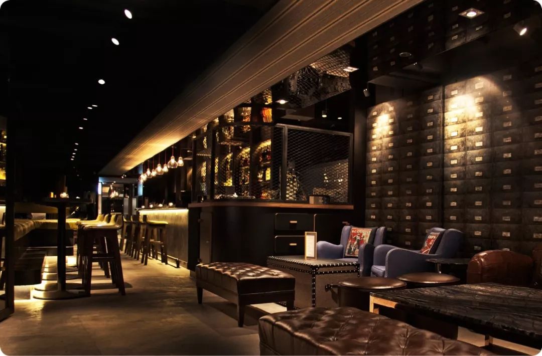 香港 coa* – 排名最高的新入榜酒吧13.东京the sg club*14.