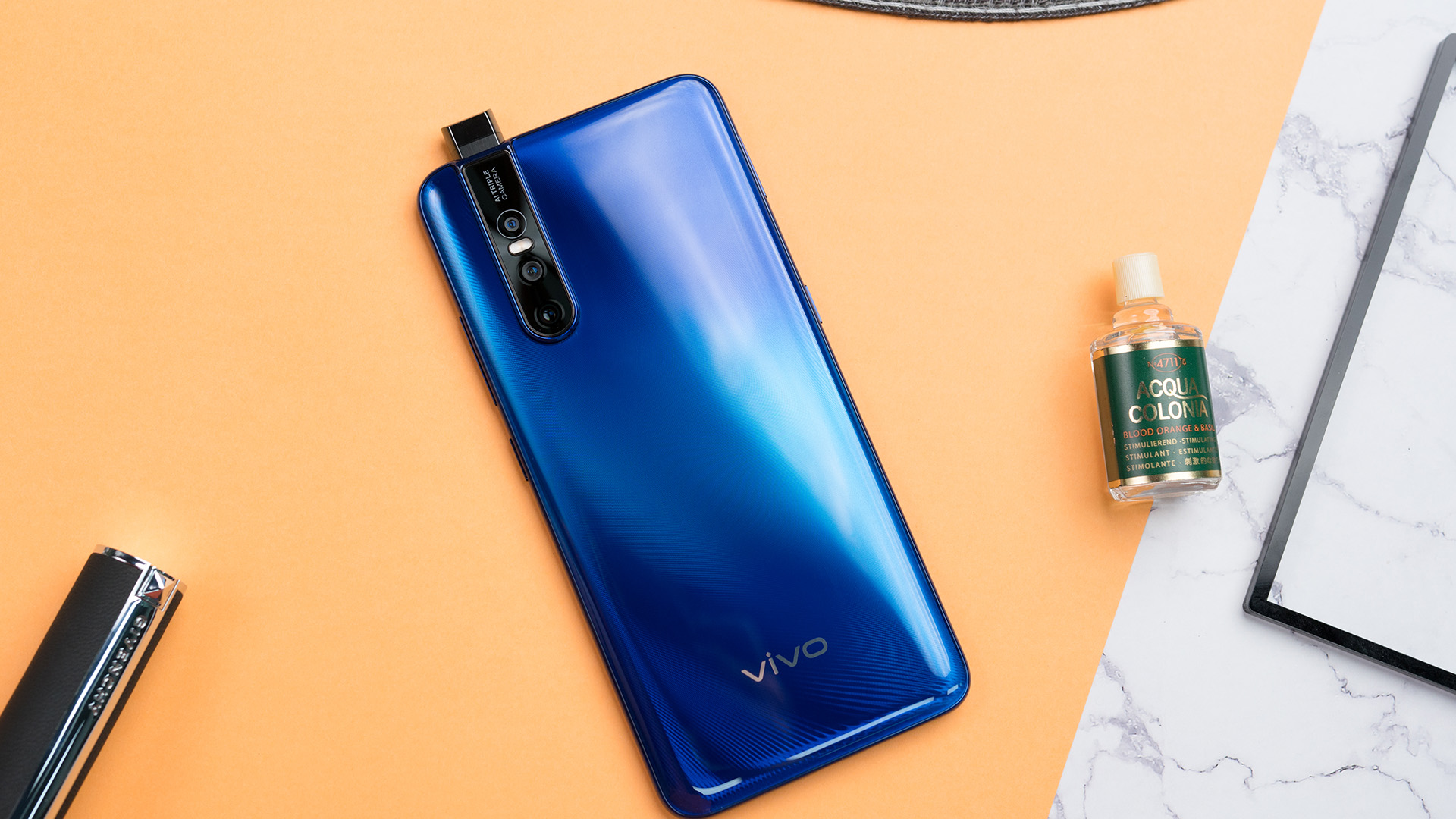 vivos1pro图赏完美全面屏新一代自拍神器