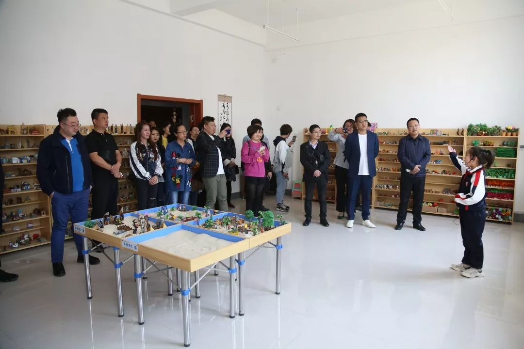 吉林师大附小61新闻∣四平市青联委员走进附小主题考察活动