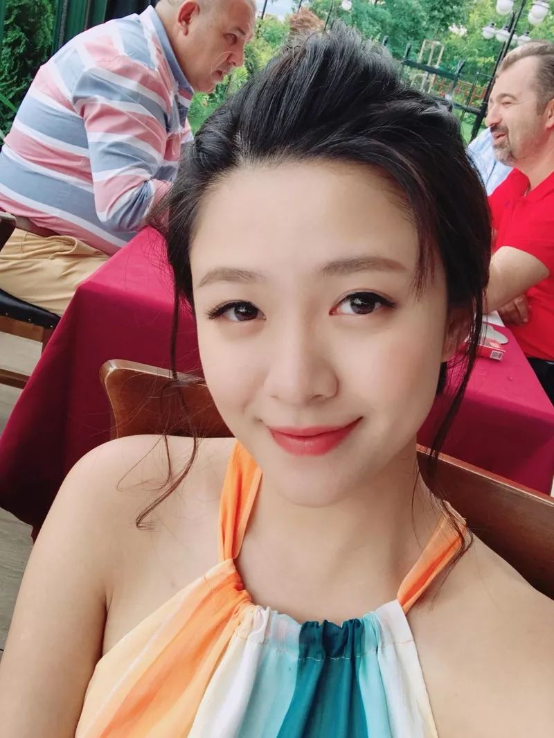 取代黄心颖重拍《牛下女高音》当女一?江嘉敏:希望大家不要烦
