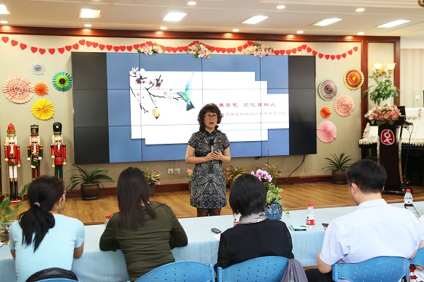 多家媒体齐探校感受三里屯幼儿园融文化