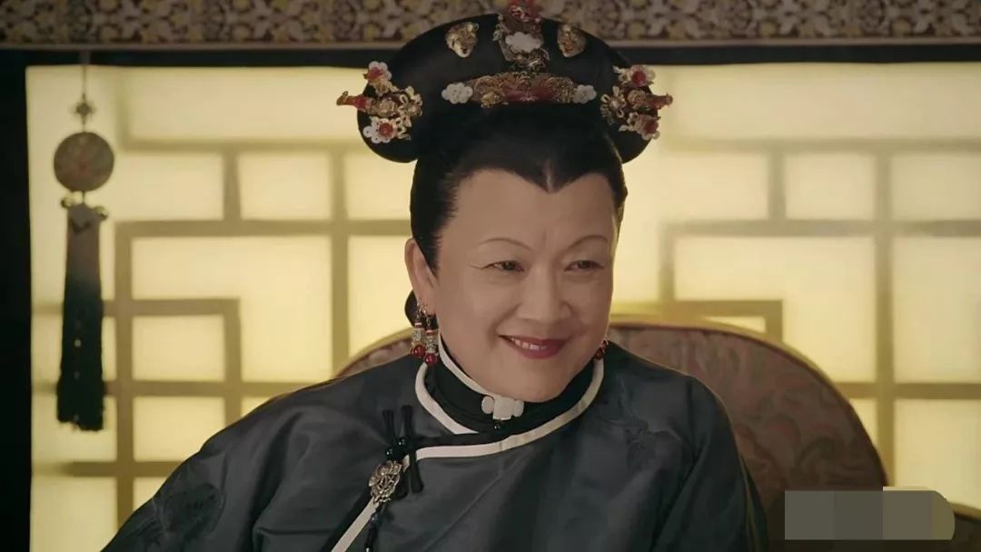她为不耽误拍戏而堕胎,身为"妈妈专业户"却没有一个自己的孩子_宋春丽