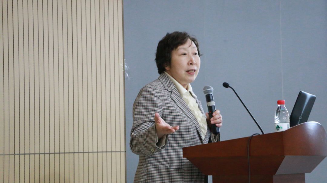 "关爱女性健康-宫颈癌"专家讲座圆满落幕_洪颖