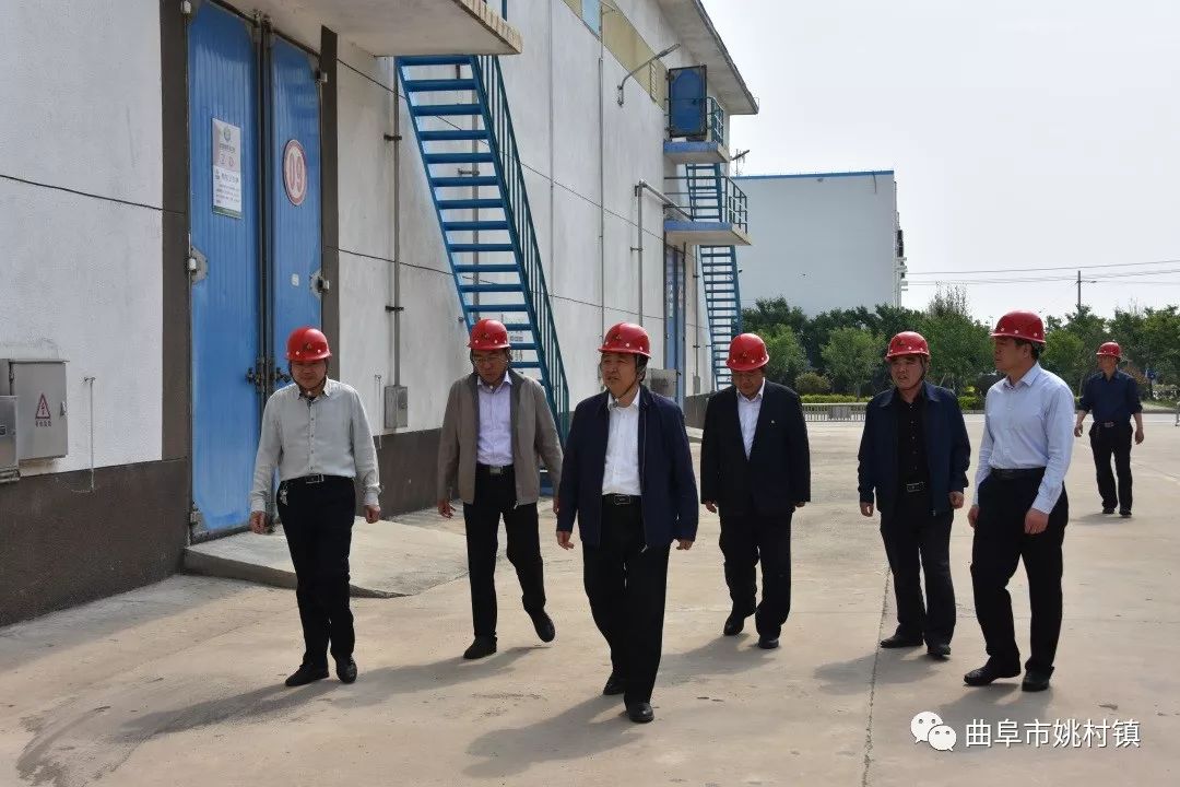 副市长刘一山看望慰问政策性粮食库存大清查工作人员
