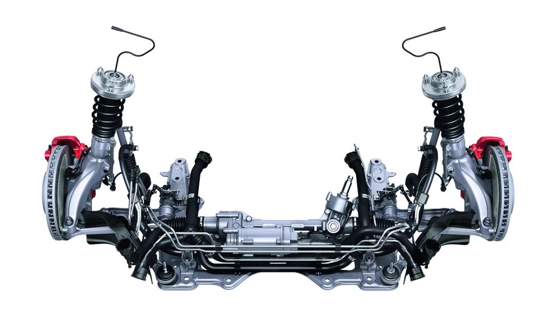 911的操控好靠的是特制的麦弗逊悬架