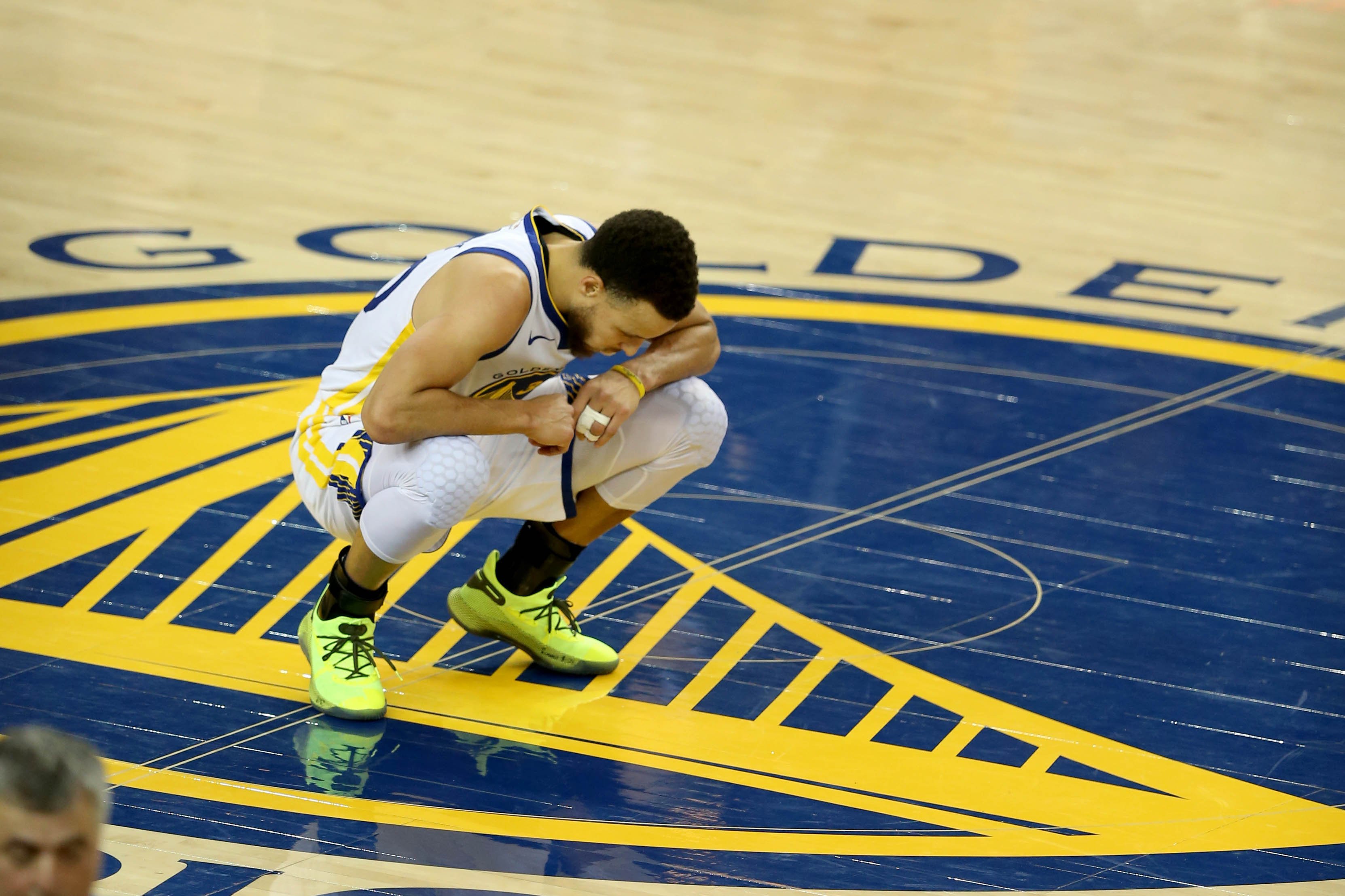 屋漏偏逢连夜雨就刚刚传来库里最新消息网友祝福勇士