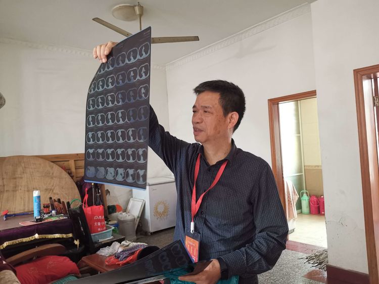 在东部战区总医院肾脏科季曙明主任的带领下,我们来到泰兴滨江镇,蒋港