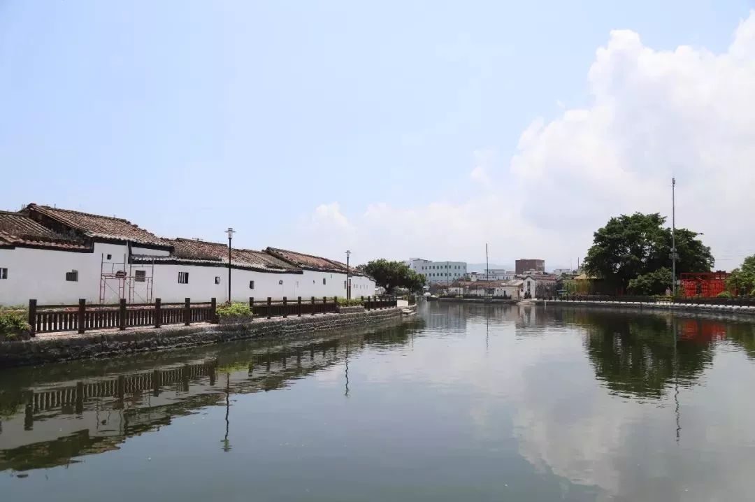 你确定不去打卡吗?_东华村