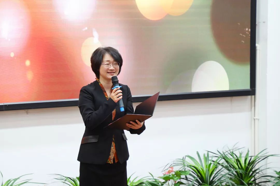 上泗中学校长戴建华陈灿钢副校长王光明副校长秦慈田副校长孙炳扬副