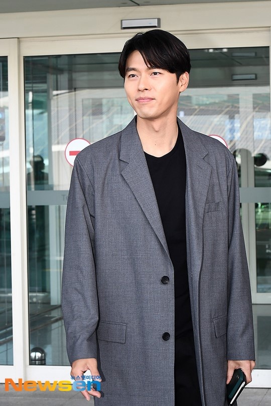 玄彬曝机场look "霸总上线"气场两米开外【组图】