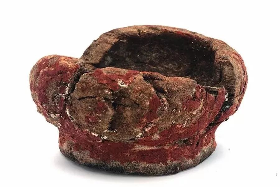 及工艺品,美术品等,一般称为"漆器".