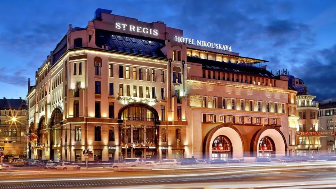 regis moscow nikolskaya,酒店位于莫斯科中心的中央地带,坐落在卢比