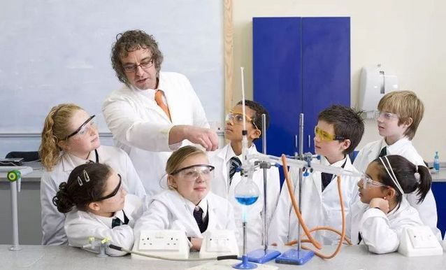 自然科学实验课同步英国小学教材外教带你动手做实验