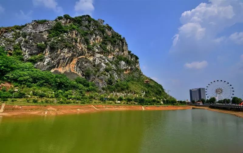 武鸣大帽山风景区图片