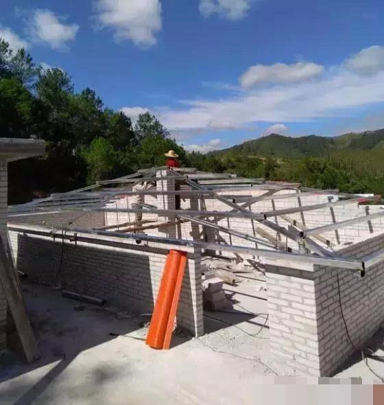老房改造一层加到两层,建造前各种闲言碎语,完工后效果狠狠打脸