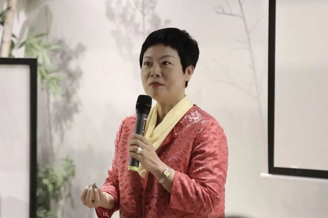 有限公司总经理,陈湘波艺术公益基金管委会副主任刘晓宁在采访中谈到